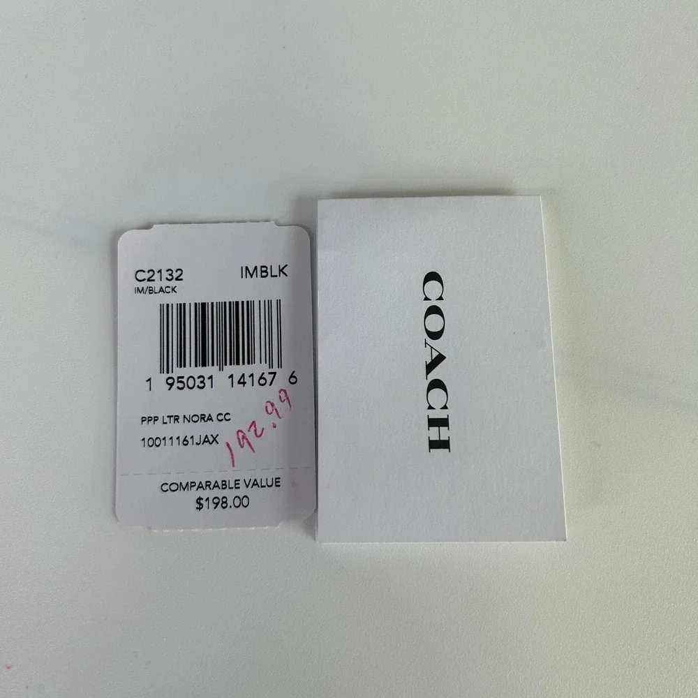 Coach Nora Kisslock Black Pebbled Leather Card Case C2132 NEW